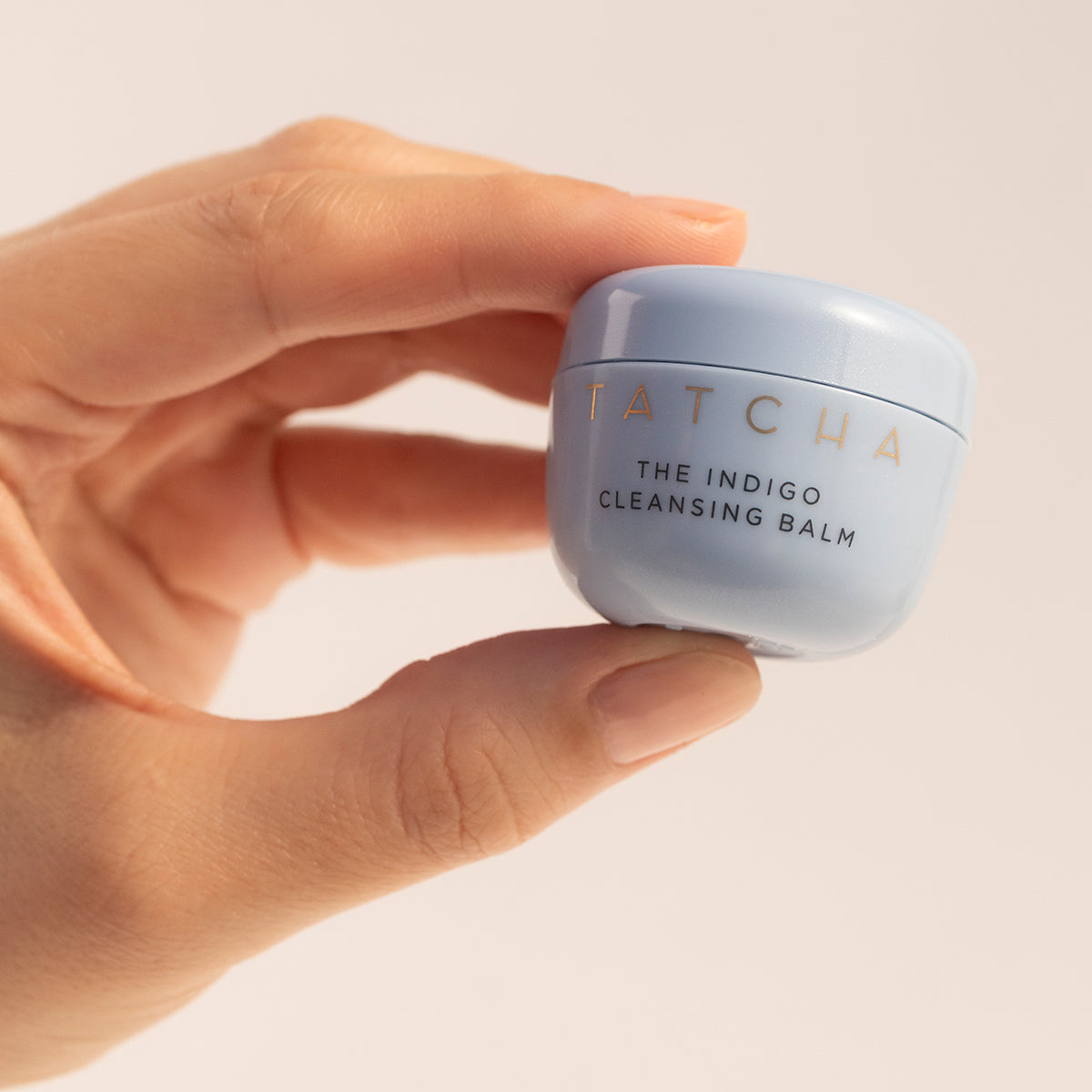 IndigoCleansingBalm-pdp-Mini-Hand-1200x1200_20ec2f43-4c4c-49ca-a485-ce2e87f5c26d.jpg