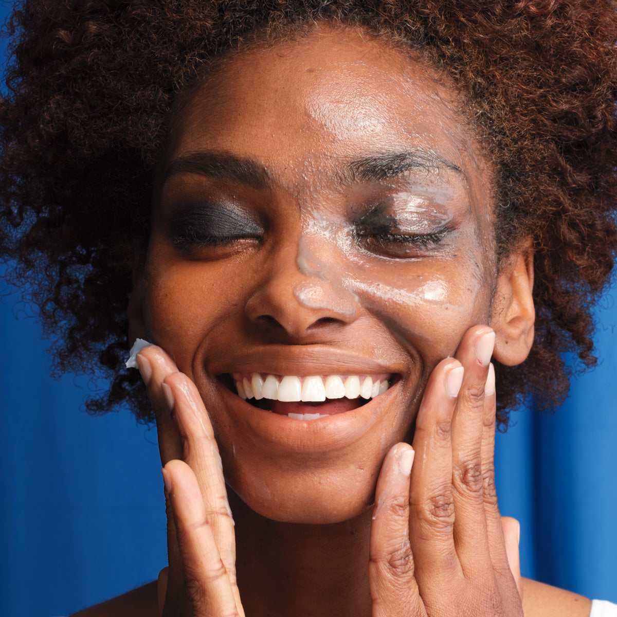 IndigoCleansingBalm-pdp-ModalMascara-1200x1200_2bbe2a31-e323-4b72-a8e7-22ba54382f9a.jpg
